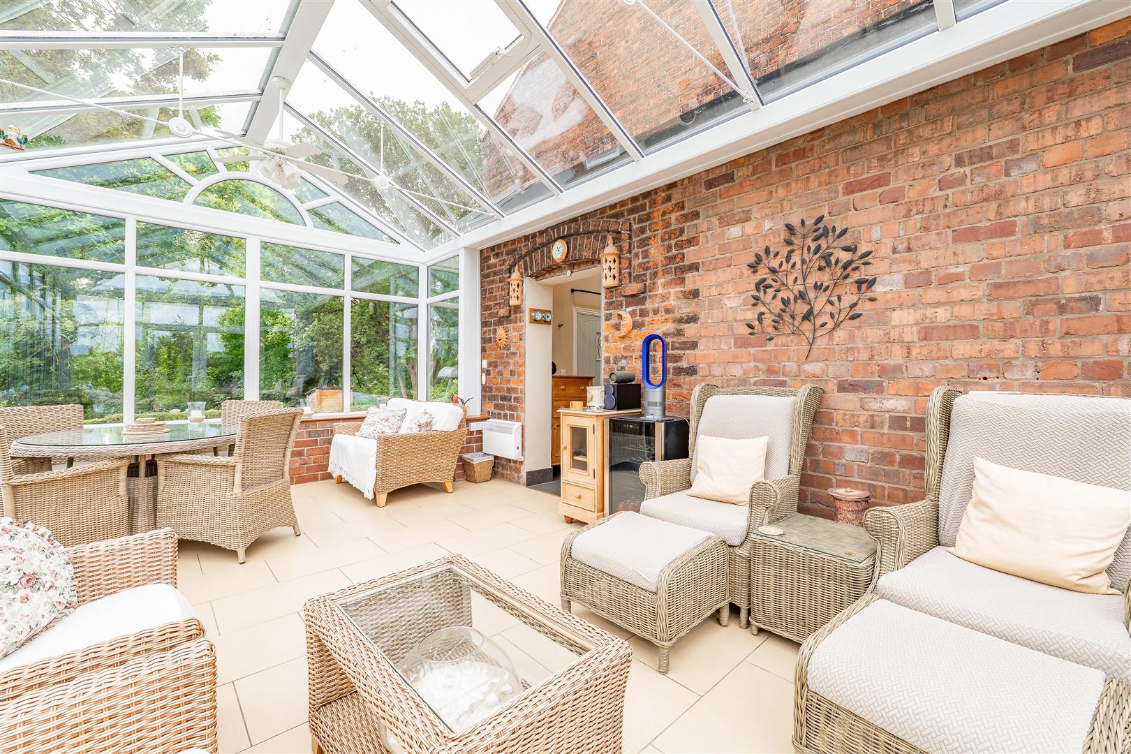 Spring Lane, Samlesbury, Preston